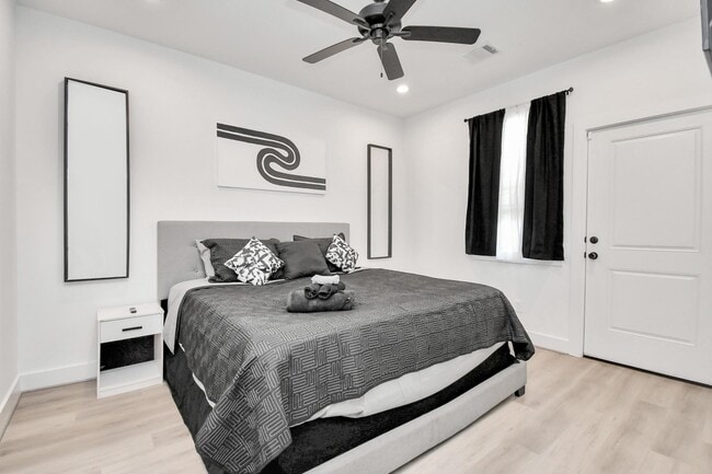 Photo - 4610 Indie Hts Ln