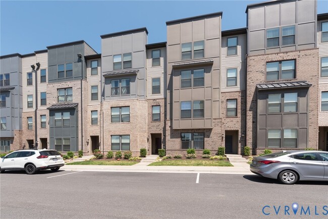 Photo - 2747 St Elias Dr Unit B