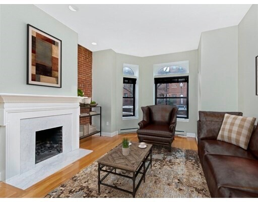 Photo - 237 W Newton St Unidad #3