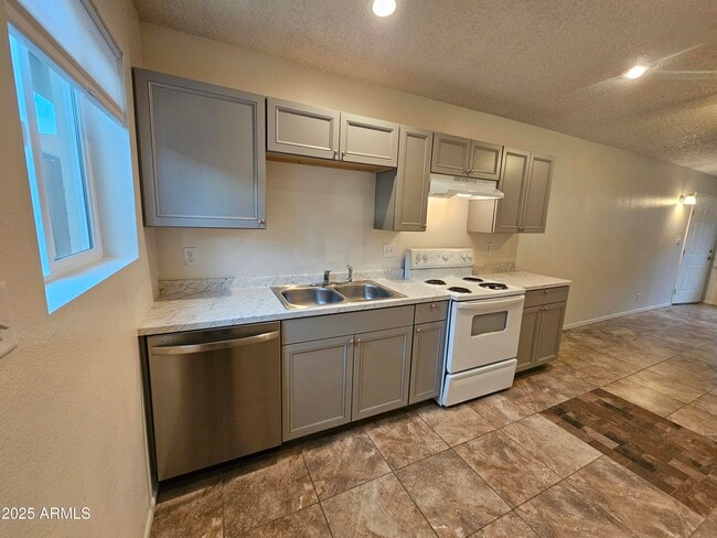 Photo - 6245 E Glencove Cir Unit 4