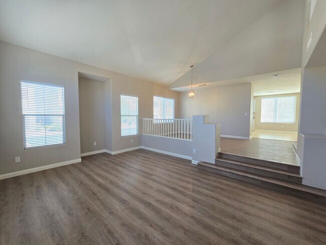 Photo - Rhodes Ranch 2 Story Rental