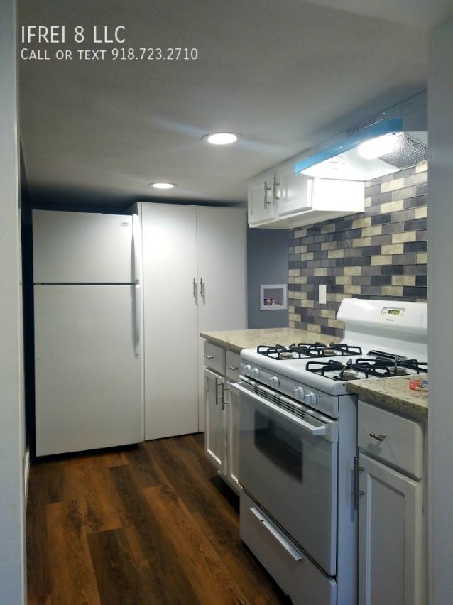 Photo - 415 1/2 E Oklahoma Street-