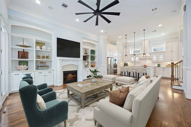 Photo - 609 Rutland St