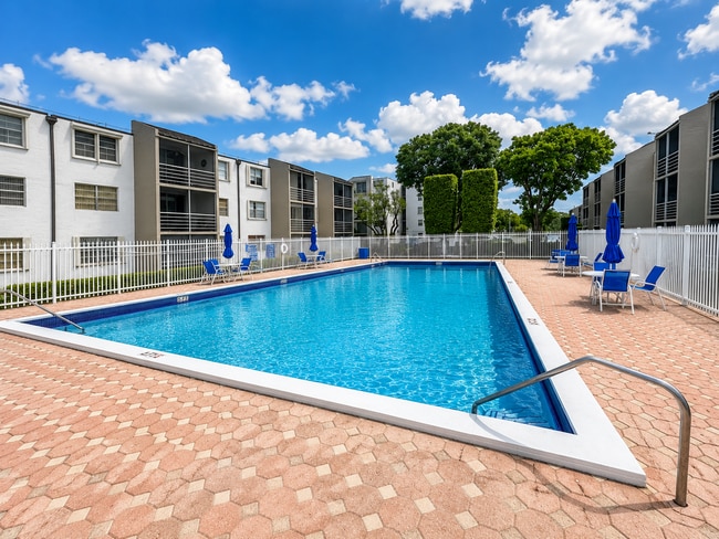 Photo - 14150 SW 84th St Unit I307