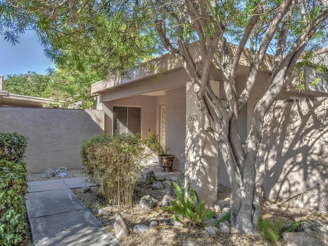 Photo - 6350 N 78th St