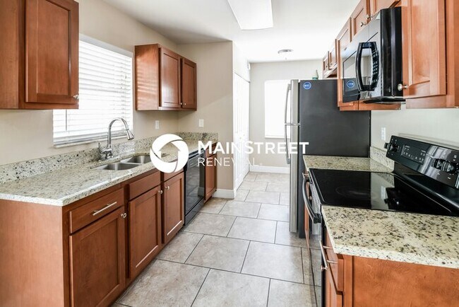 Photo - 3 Bedroom Pet-Friendly Home in Port Richey, FL with Main Street Renewal