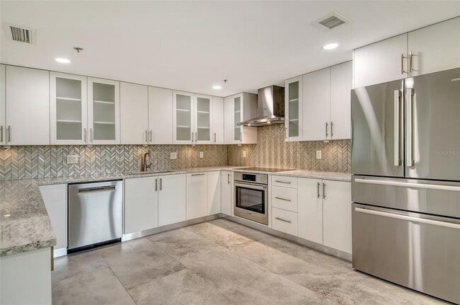 Photo - 1255 N Gulfstream Ave Unidad 702