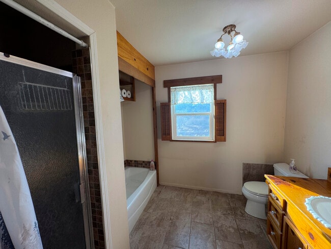 Photo - 57220 Spencer Rd