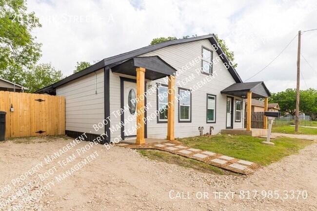 Photo - 203 Park St Unit A