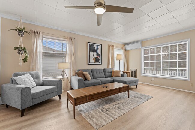 Photo - 1612 E 29th St