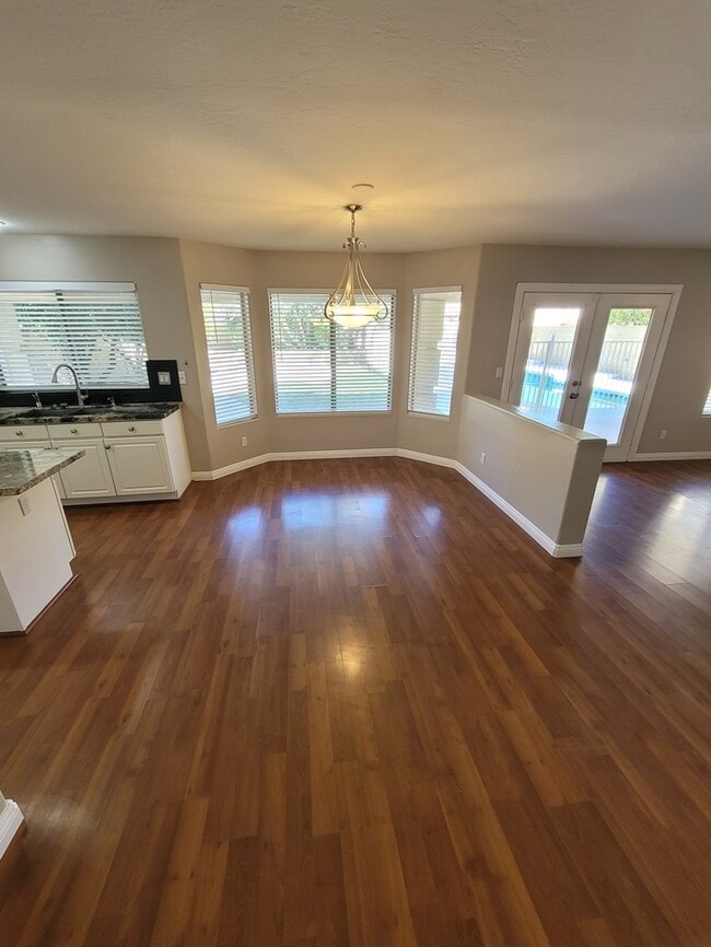 Photo - Two story 4/3 for rent in NE Phoenix