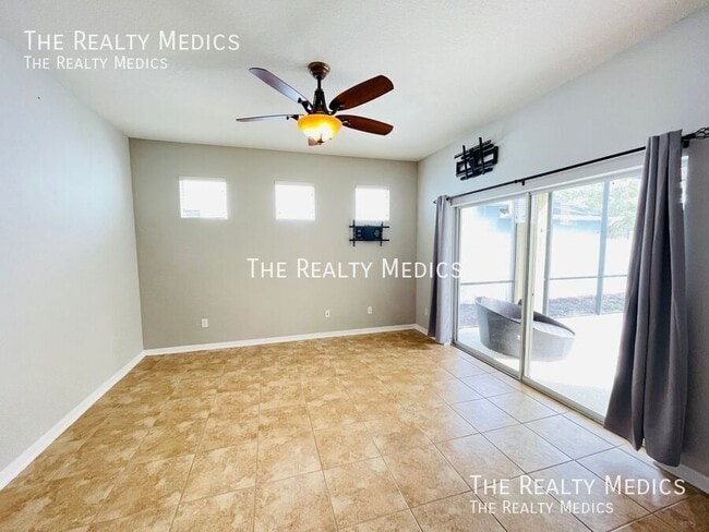 Photo - 2901 Wild Tamarind Blvd