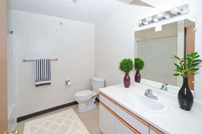 Photo - Oates Estates Apartments