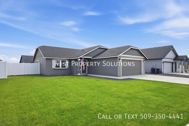 Photo - 207 N Paxson Dr