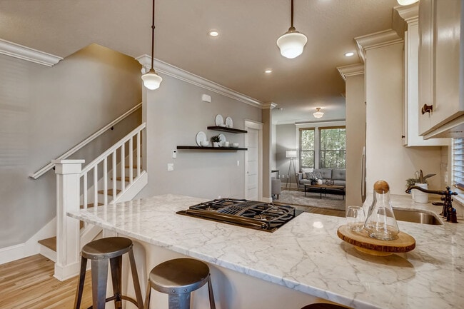 Photo - 728 NE Tillamook St