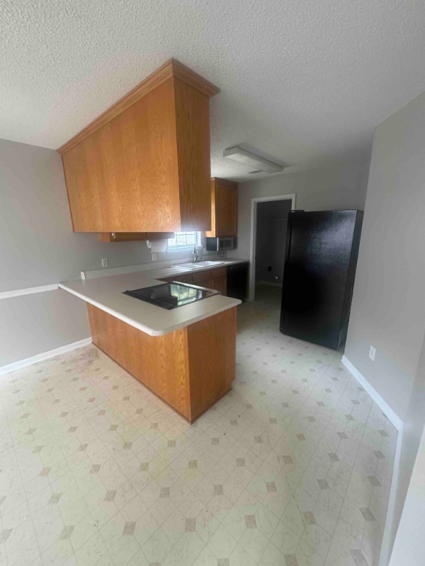 Photo - 210 Chadwyck Cir