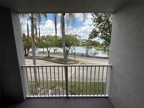 Photo - 11165 SW 6th St Unidad #204