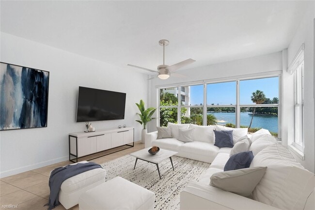 Photo - 1 br, 1.5 bath Condo - 9102 W Bay Harbor D... Unit Apt 2CW