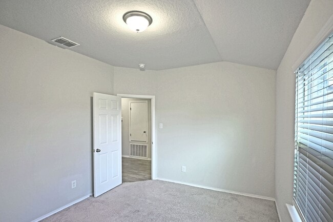 Photo - 1409 Coffee Tree Dr