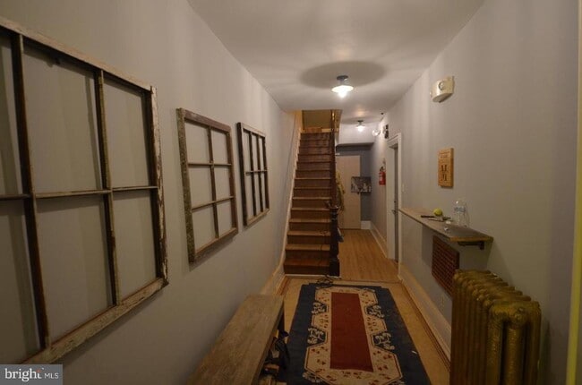 Building Photo - 3527 Indian Queen Ln Unit 3