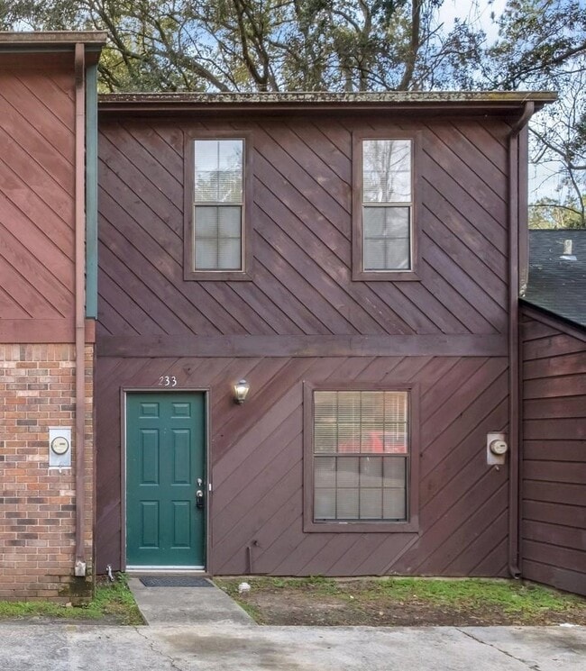 Building Photo - 2313 Hartsfield Way Rental