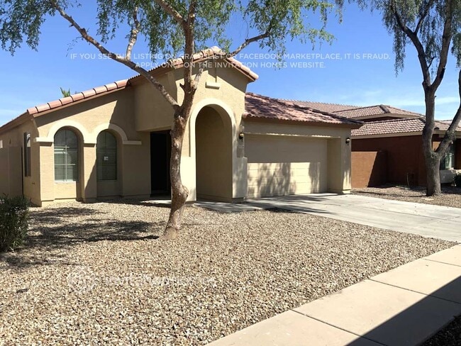 Photo - 10538 W Roanoke Ave