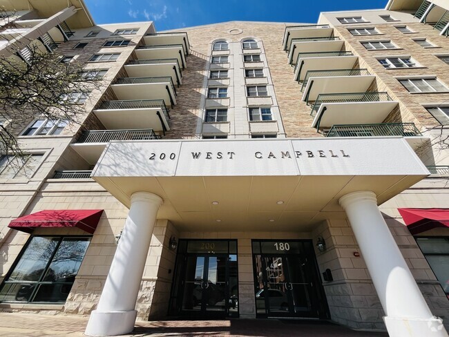 Building Photo - 200 W Campbell St Unit 405 Rental