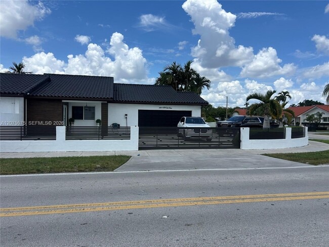 13200 SW 25th St