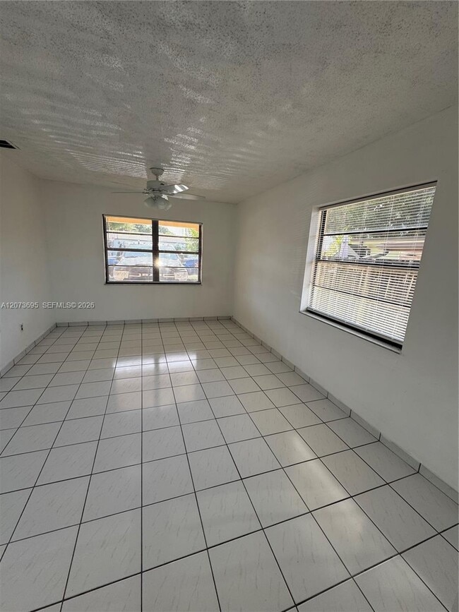 Photo - 5530 E 6th Ave Unit 101