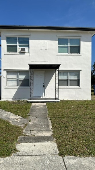 Building Photo - 3734 Avenue S