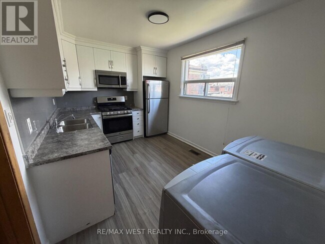 Photo - 78 Millicent St