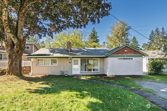 Front of House - 675 Shelton Ave NE House