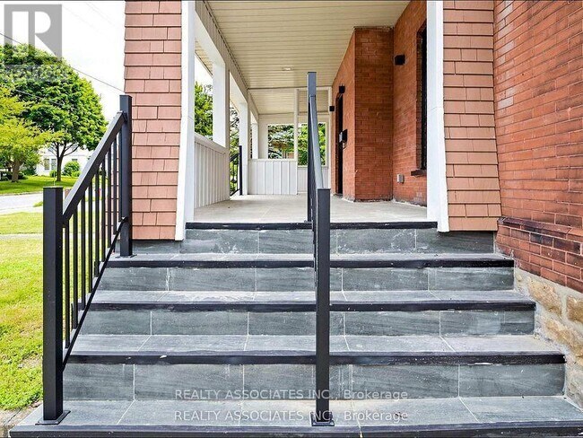 Photo - 6058 Culp St
