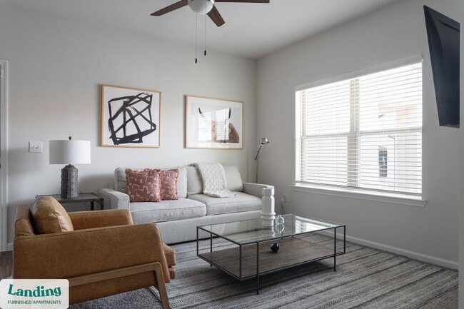 Building Photo - 1601 S Heatherwilde Blvd Rental