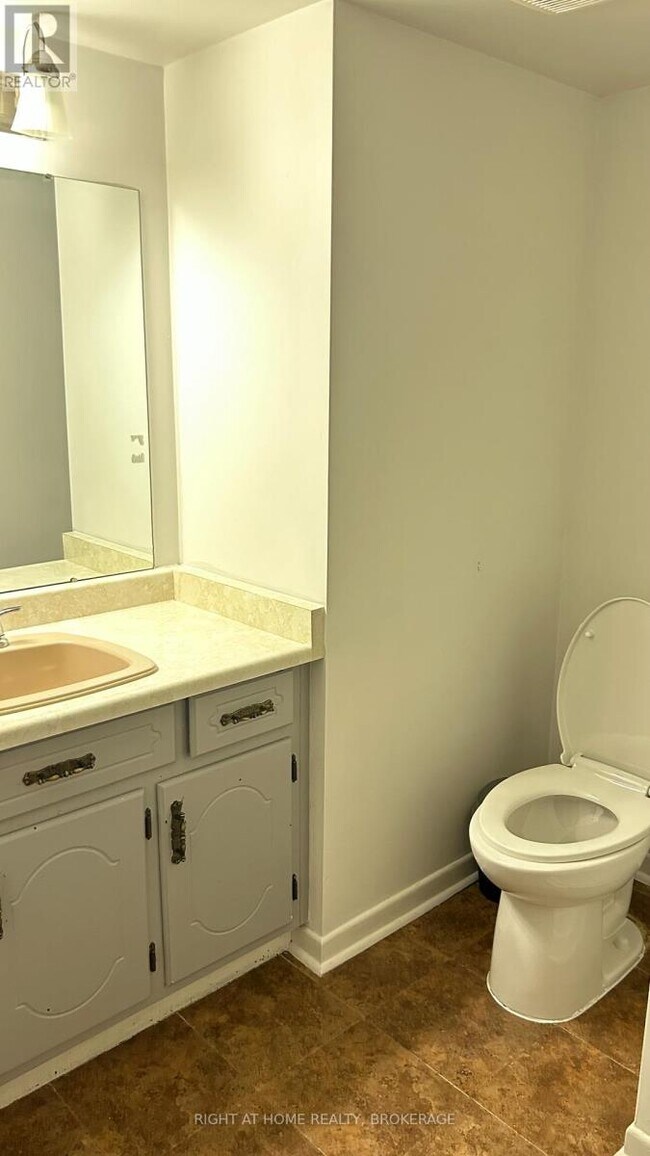 Photo - 19 White St