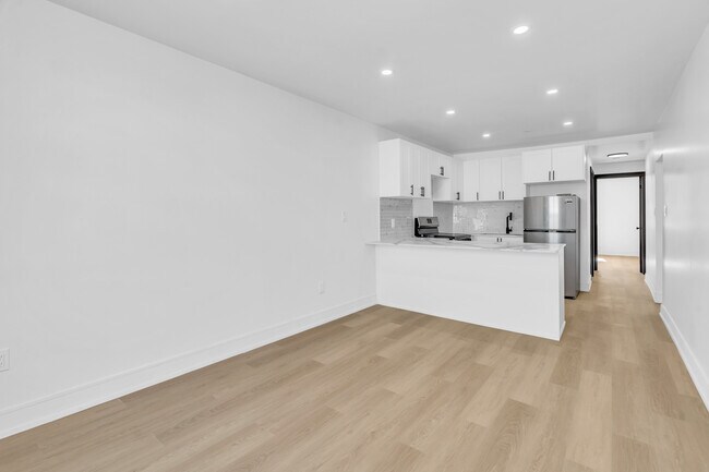 Photo - 90 Carden St Unit 201