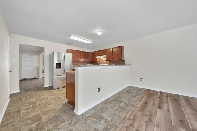 Photo - 18103 Dardanelles Ct