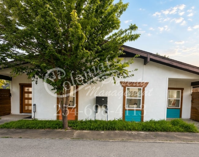 Building Photo - AVAILABE NOW ; APPLY TODAY AT OUR WEBSITE!!