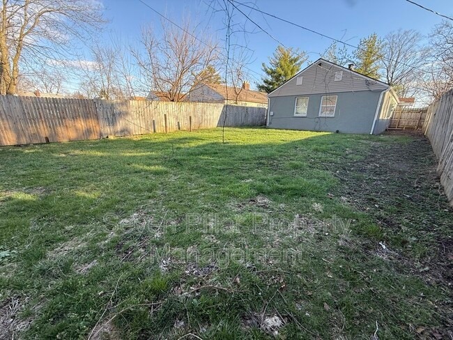 Photo - 1046 Republic Ave