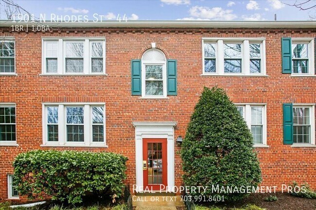 Building Photo - 1901 N Rhodes St Unit 44