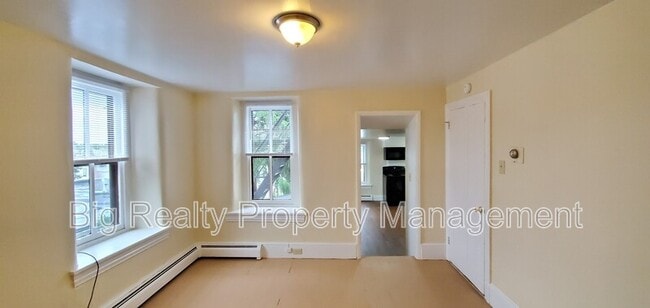 Photo - 128 New St Unidad Second Floor