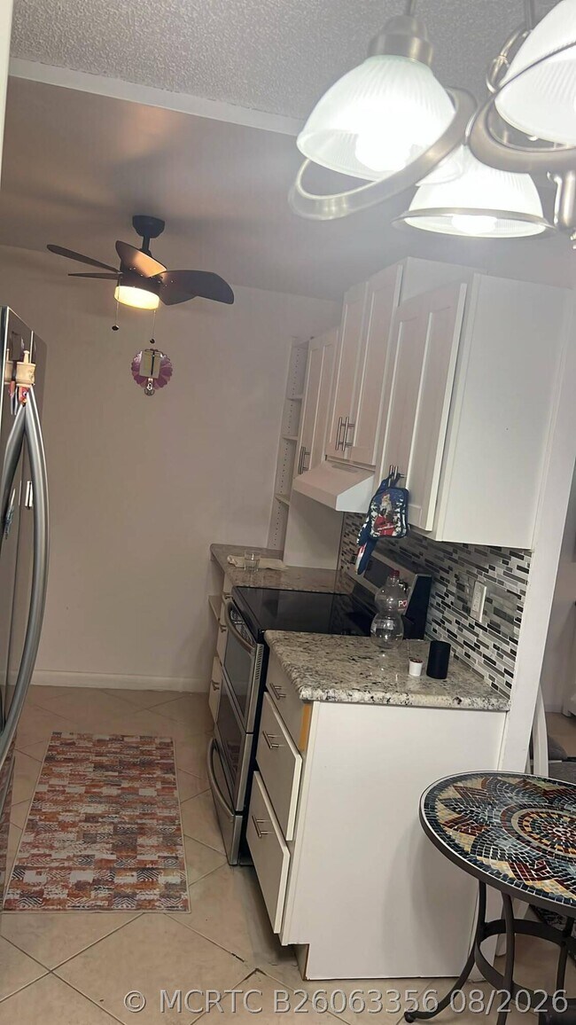Photo - 3004 Exeter Unit 3004 A