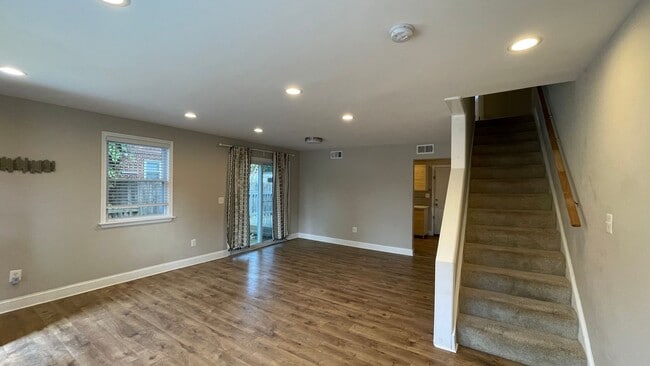 Photo - Beautiful 3 BR/ 1.5 BA Semi-Detached Home in Dupont Village!