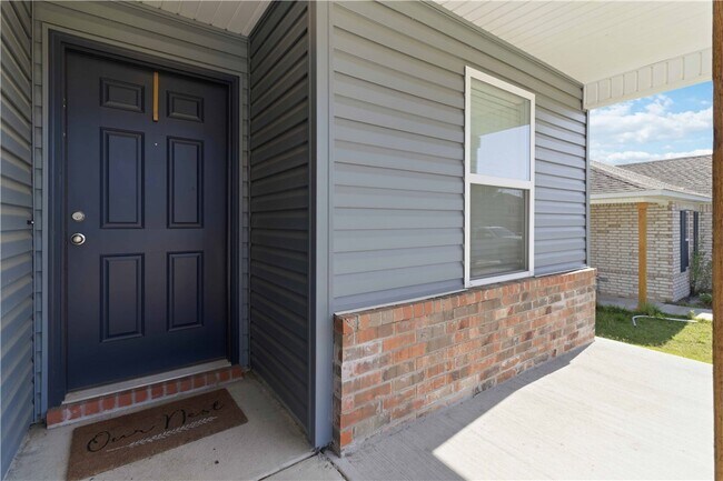 2262 S Ouachita Dr