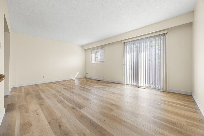 Photo - 105 Golden Eagle Rd
