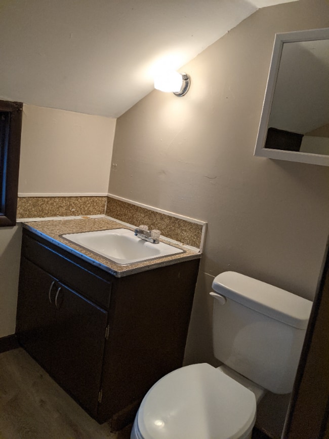 Photo - 112 W 3rd St N Unit Apt 2