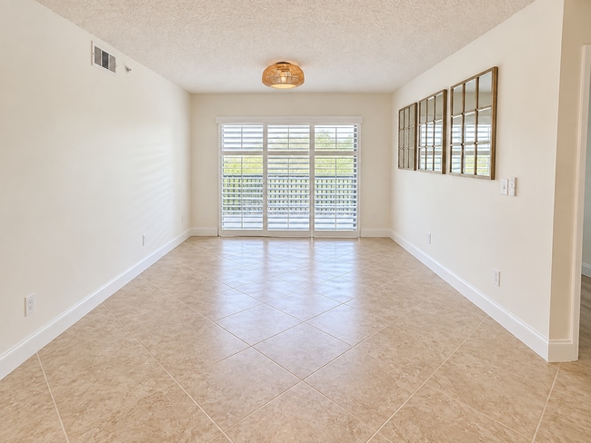236 Village Blvd Unit 236 Village Blvd #1207