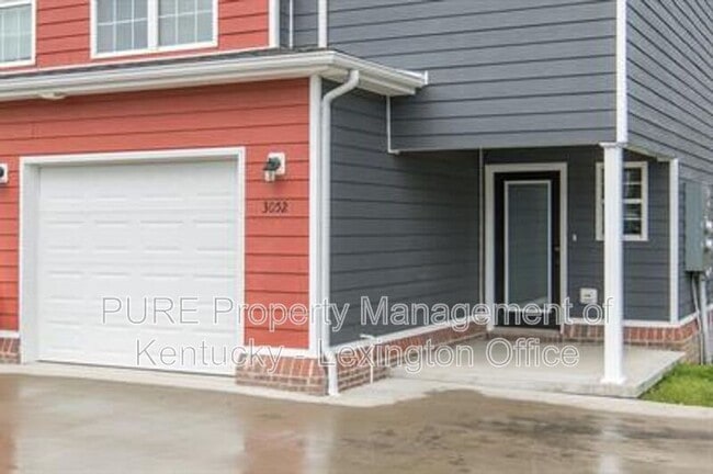 Photo - 3052 Ransom Way