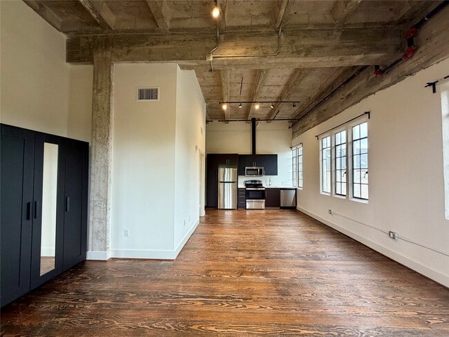 Photo - 4411 Dallas St Unit 14