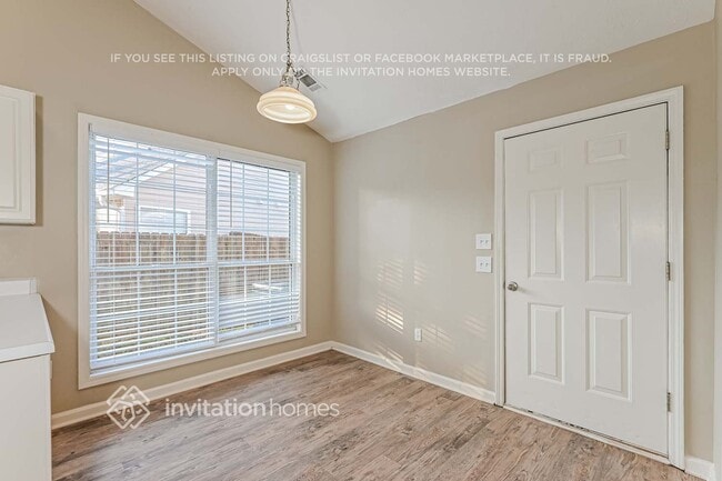 Photo - 805 Avalon Forest Dr NW